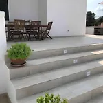 Bianca N F Villa