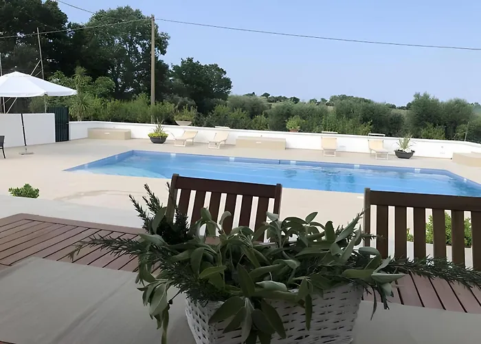 别墅 Bianca N F 奥斯图尼