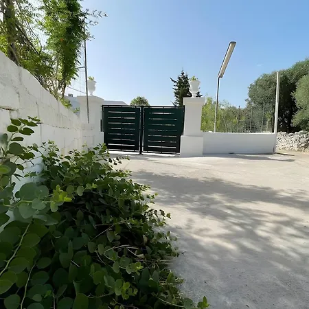 Bianca N F Villa Ostuni